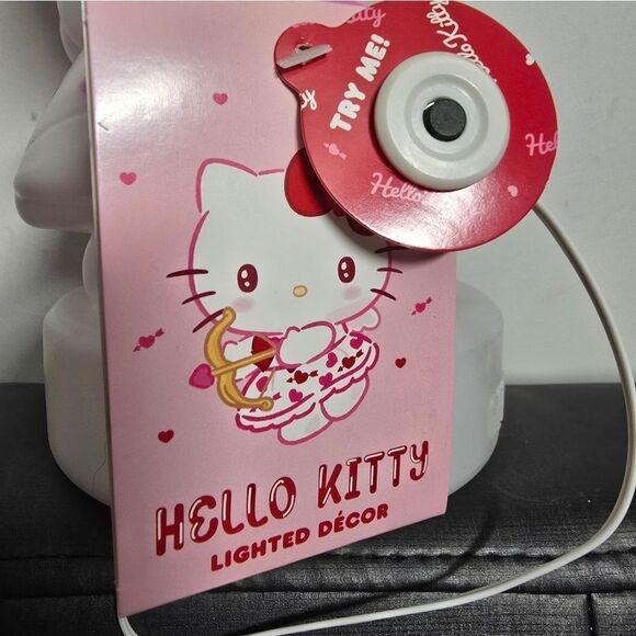 Hello Kitty Lighted LED Decor Valentine’s Day 12 inch Blow Mold NEW - Picture 4 of 9